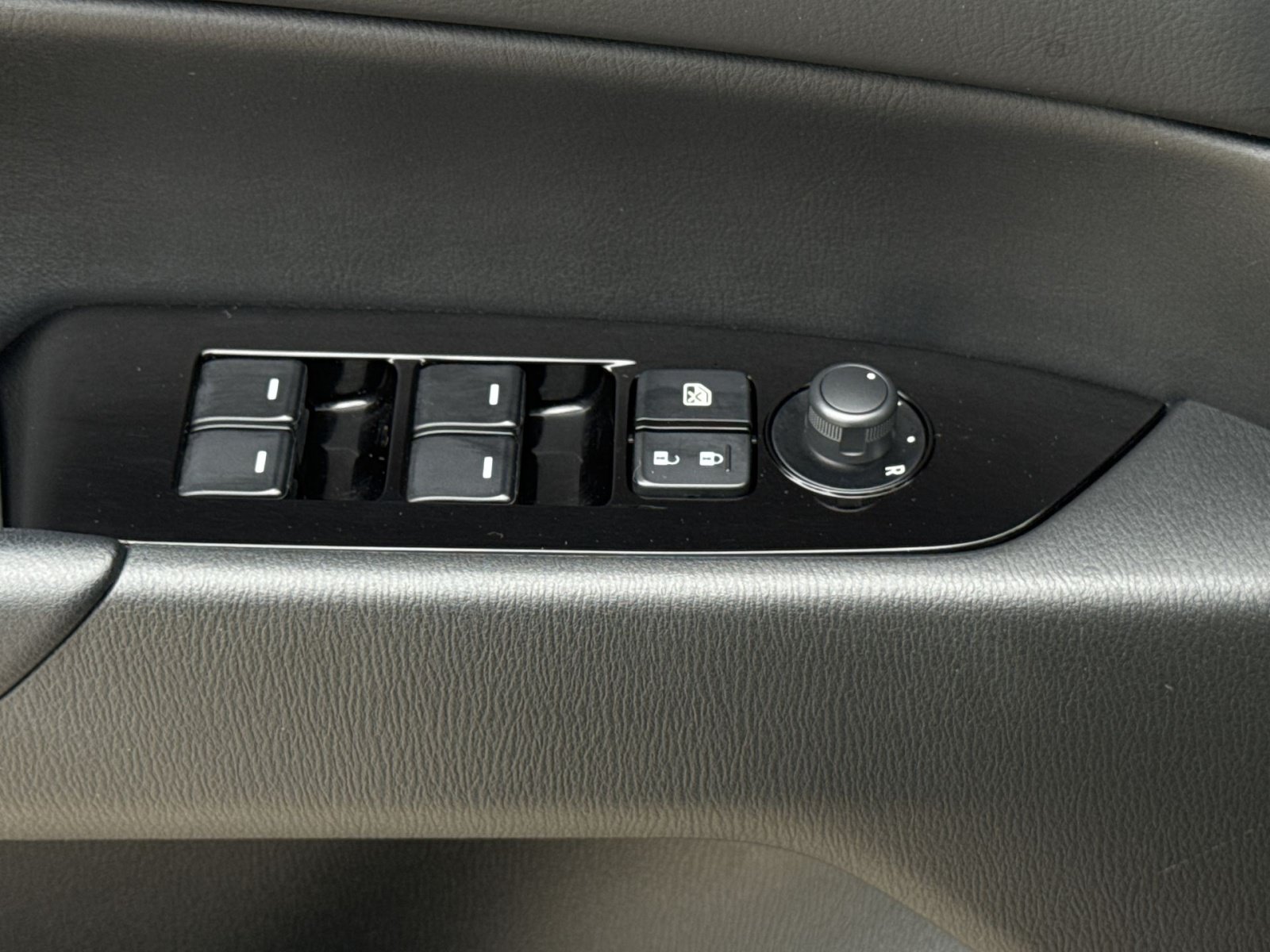Used 2023 MAZDA CX-5 AWD 2.5 S image 19