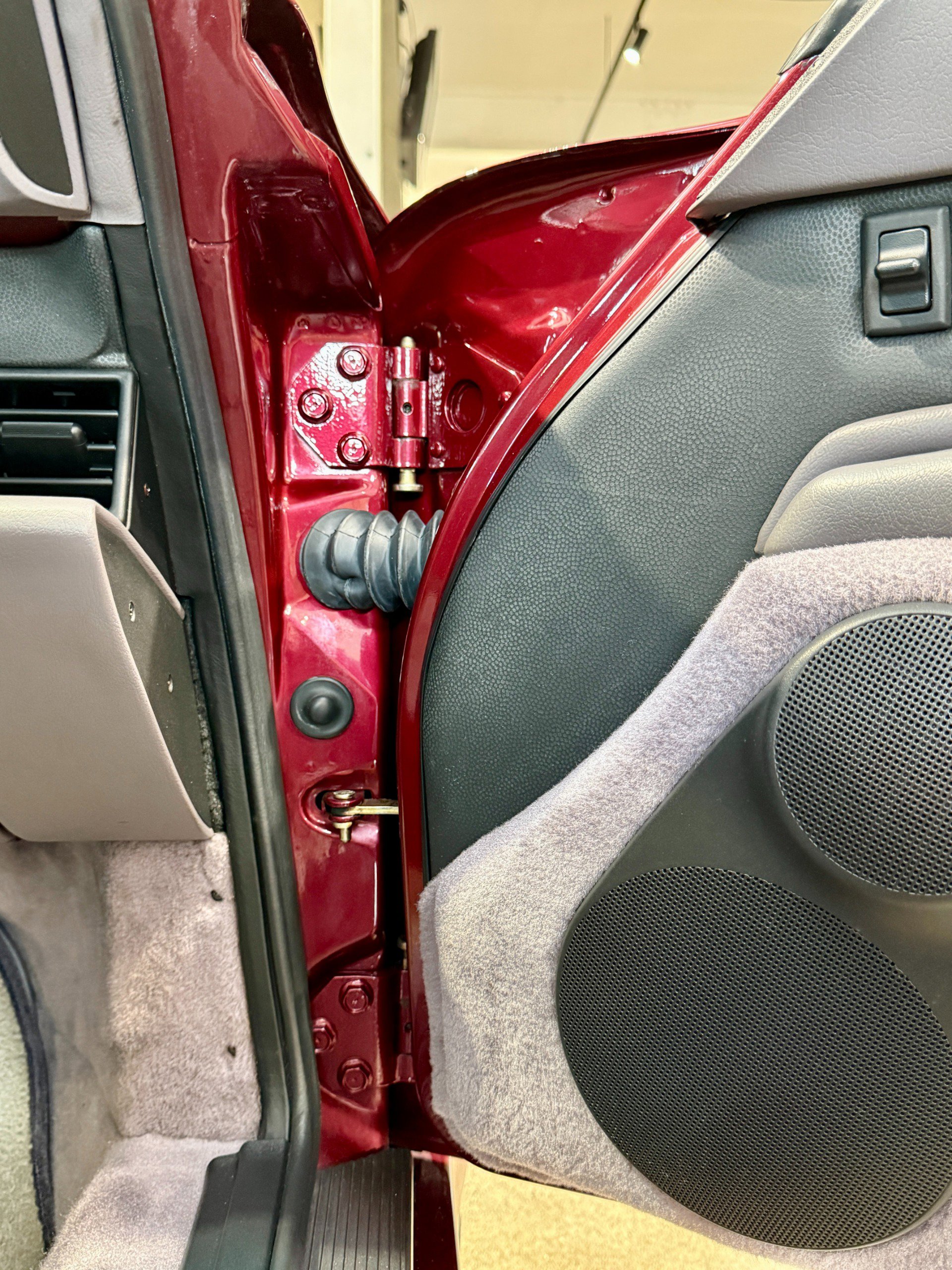 Used 1998 Porsche 911 Carrera S image 53