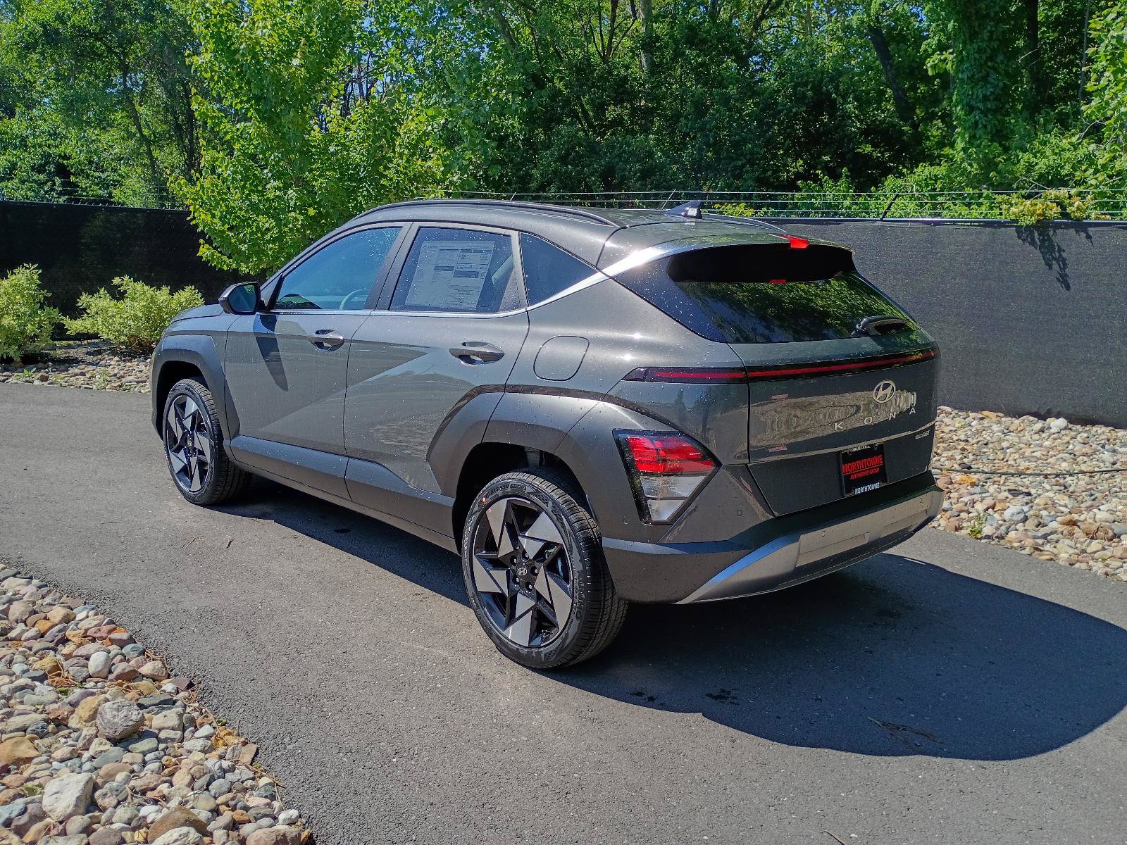 New 2026 Hyundai Kona Limited AWD/4WD image 3