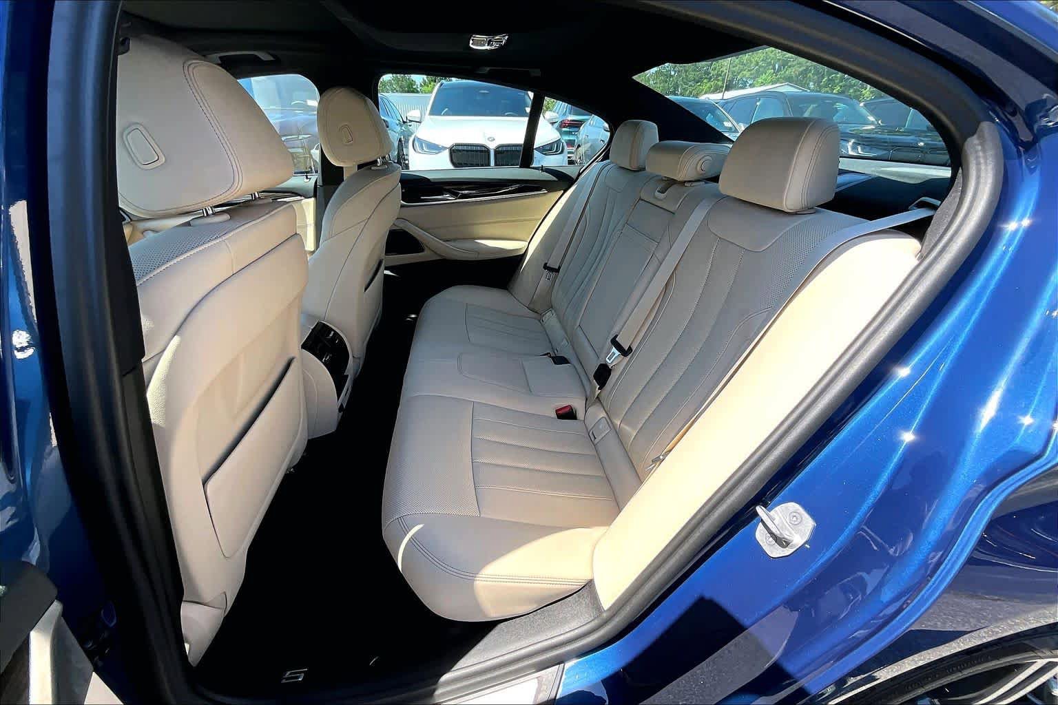Certified 2023 BMW 530i w/ Premium Package RWD image 21