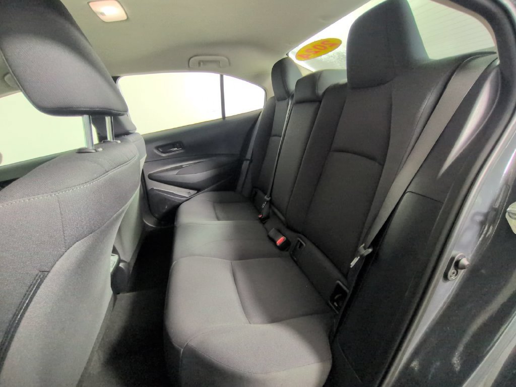 Used 2024 Toyota Corolla LE FWD image 19