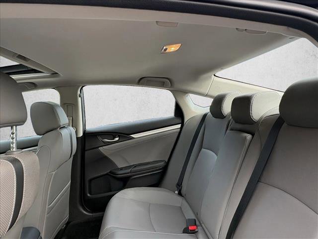 Used 2016 Honda Civic Touring image 15