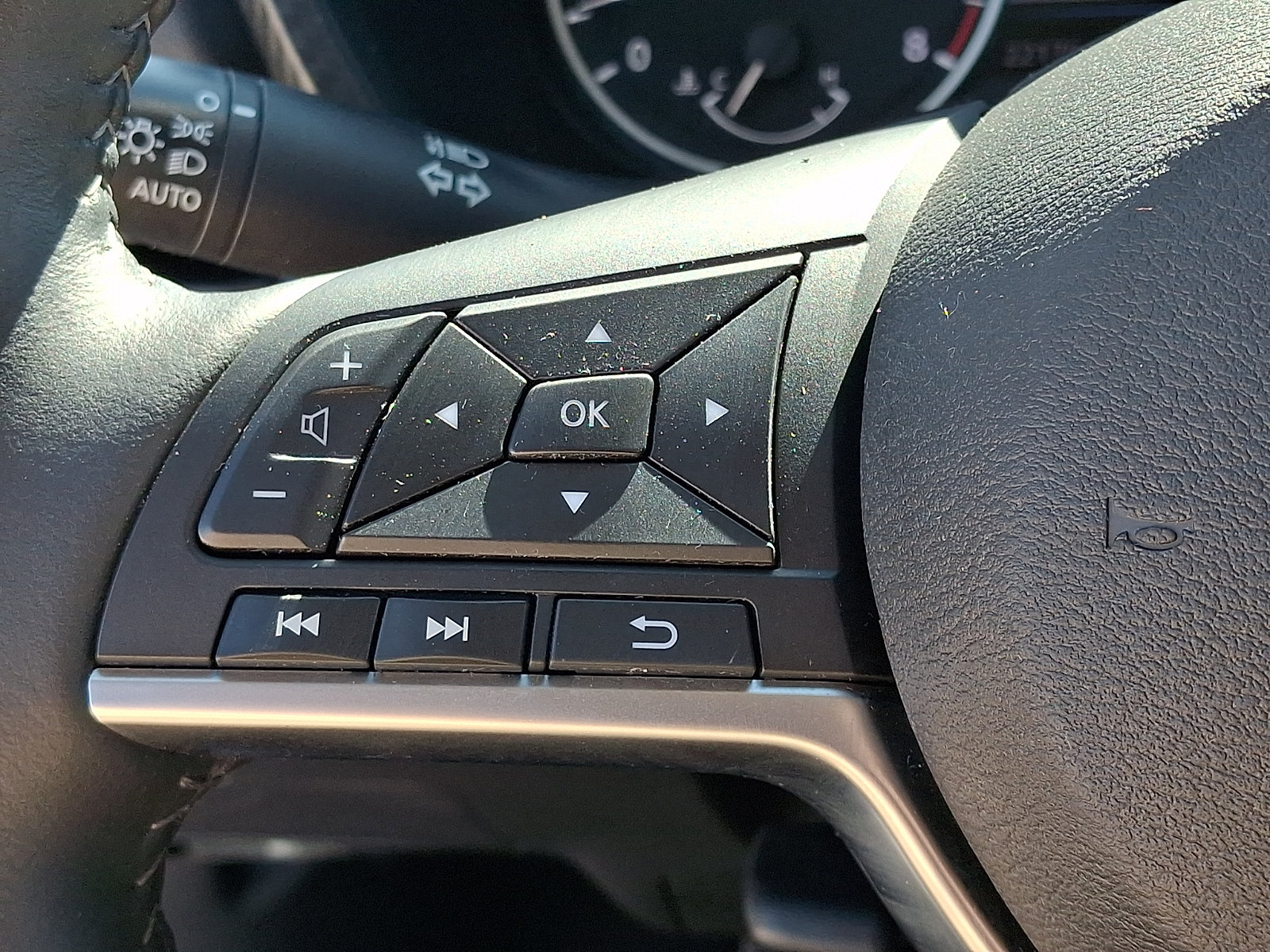 Certified 2023 Nissan Sentra SV w/ All-Weather Package FWD image 23