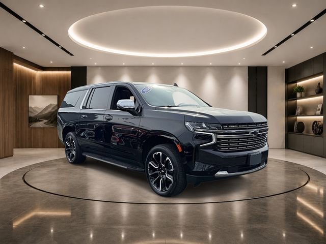 Used 2024 Chevrolet Suburban Premier AWD/4WD image 2