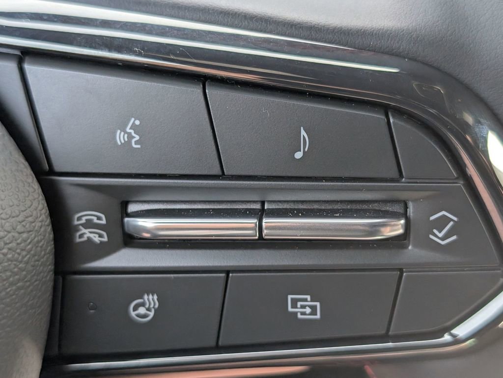 New 2026 Chevrolet Traverse RS w/ LPO, Floor Liner Package FWD image 20