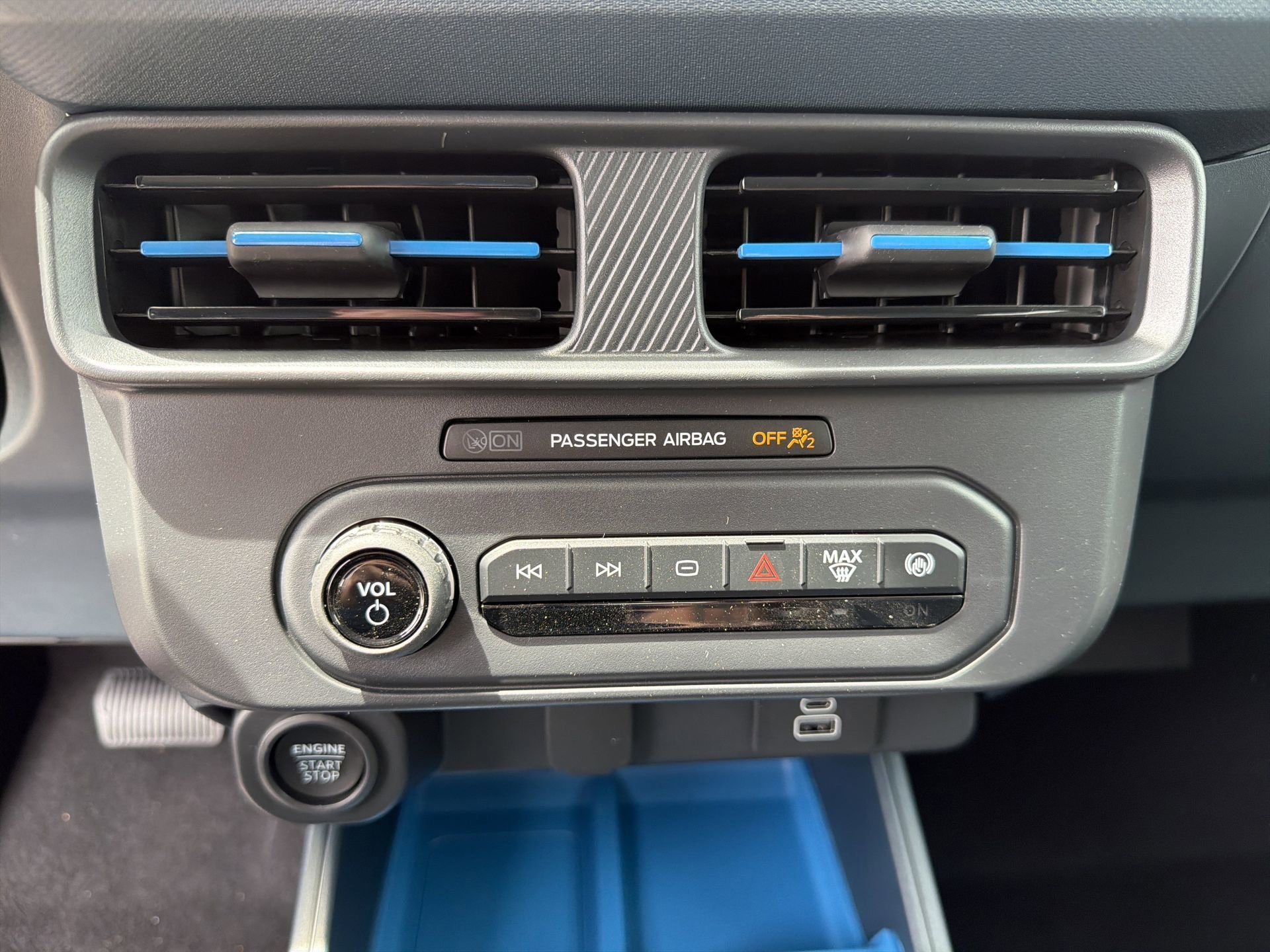 New 2026 Ford Maverick XLT FWD image 7