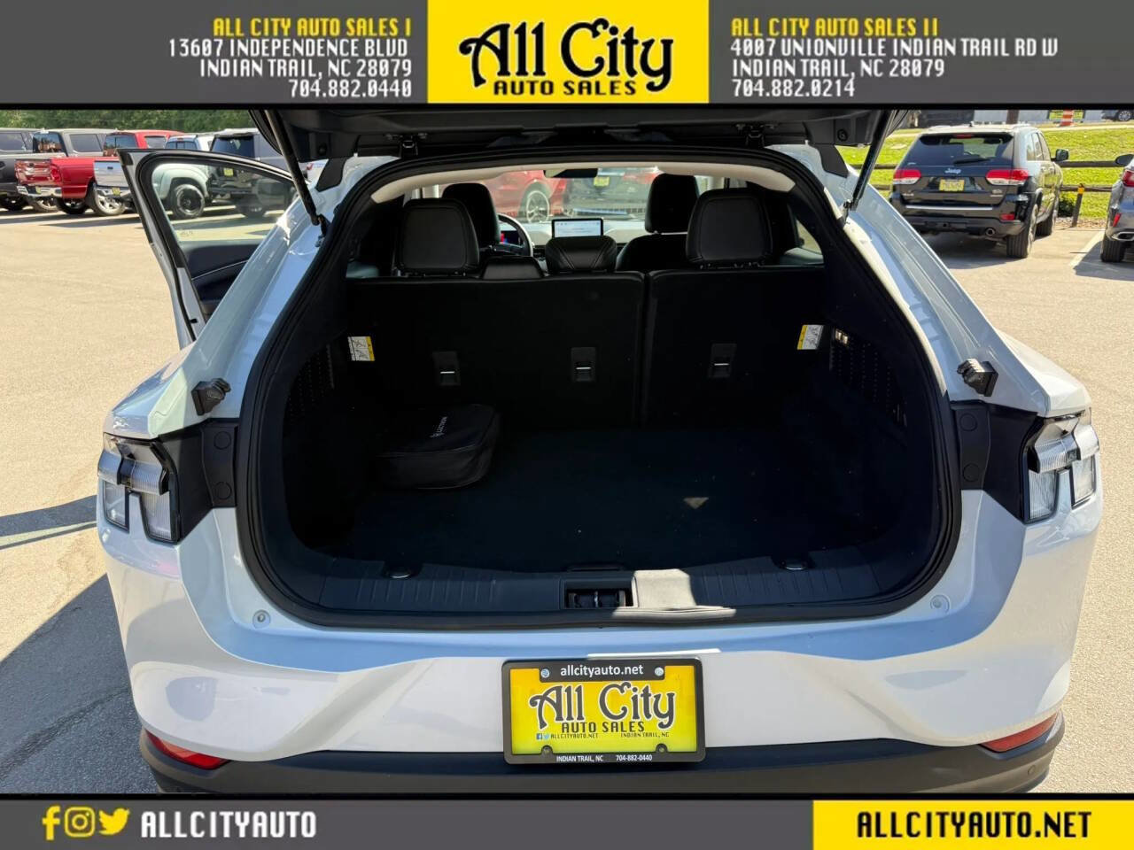 Used 2023 Ford Mustang Mach-E Select RWD image 41