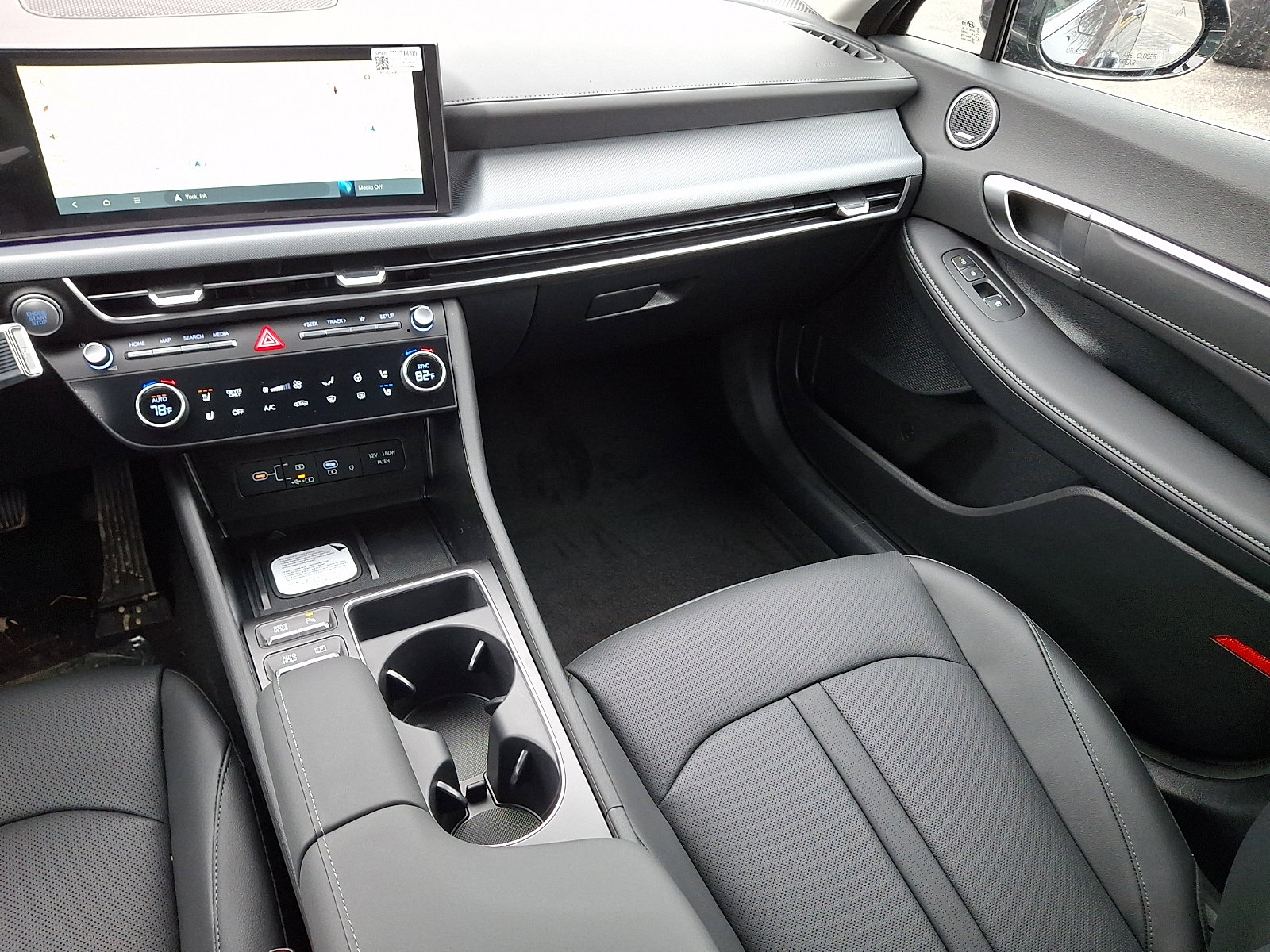 New 2026 Hyundai Sonata Limited image 11