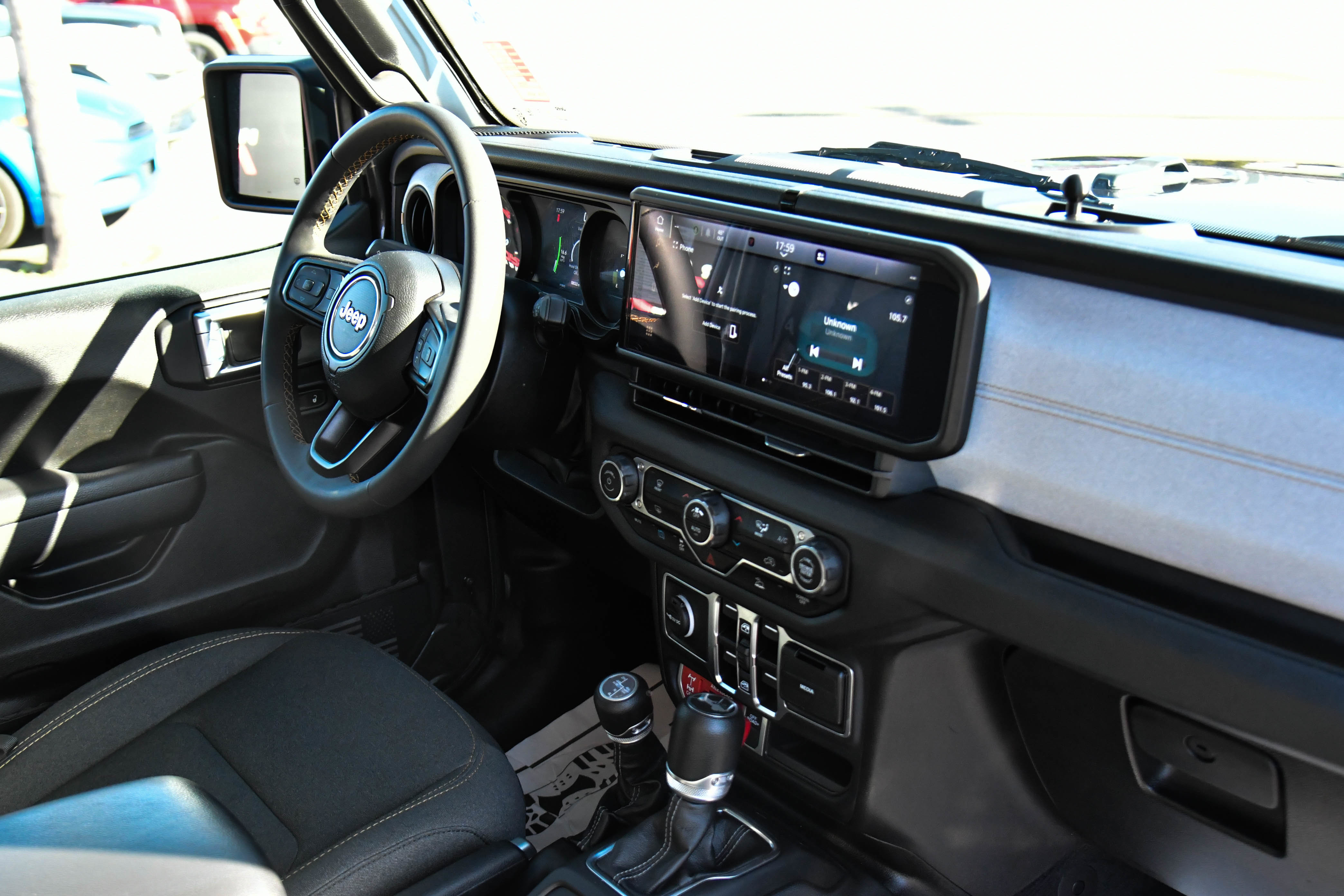 Used 2024 Jeep Wrangler Willys image 45