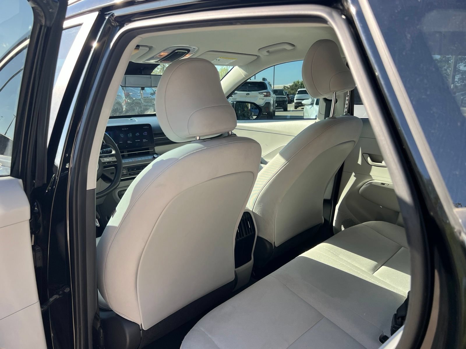 Certified 2024 Hyundai Kona SEL AWD/4WD image 15