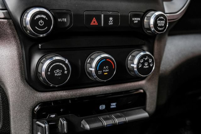 Used 2021 RAM 3500 Tradesman w/ Chrome Appearance Group AWD/4WD image 27
