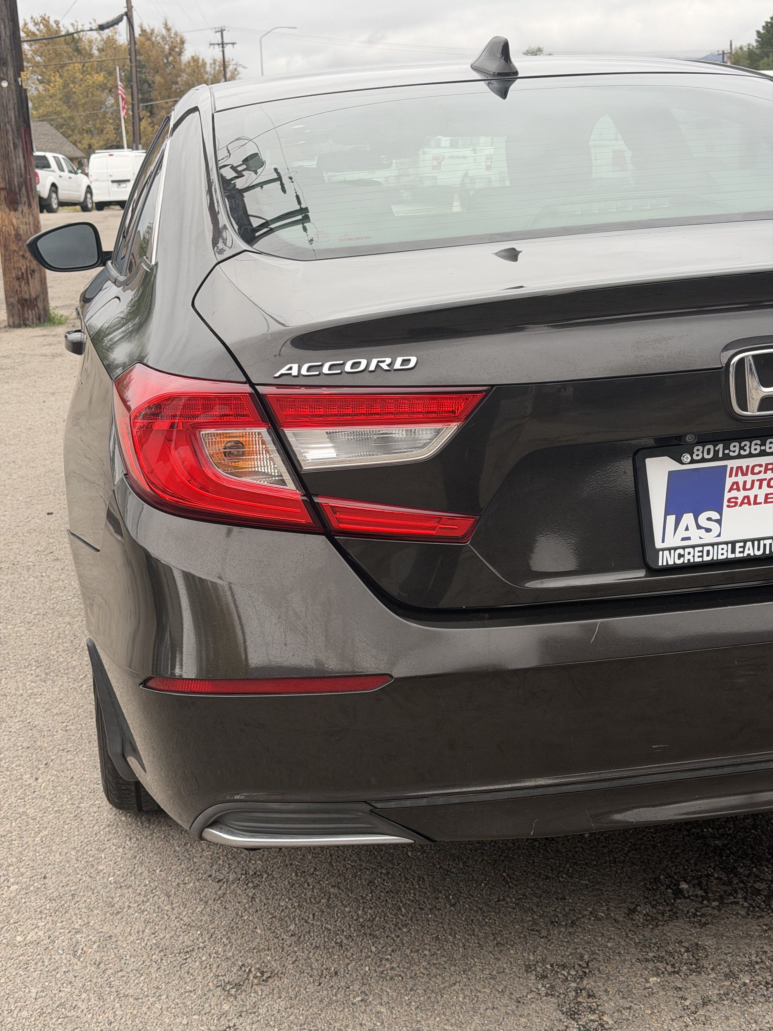 Used 2018 Honda Accord LX image 12