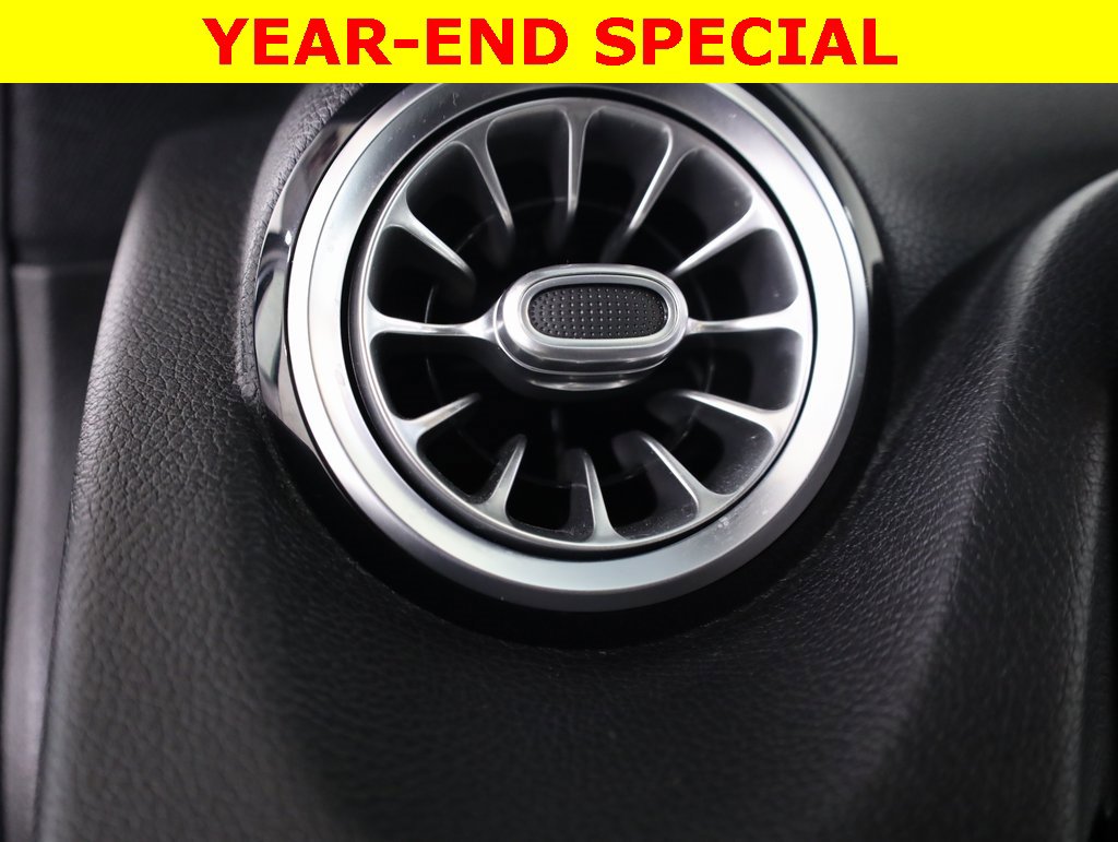 Used 2021 Mercedes-Benz GLA 35 AMG 4MATIC image 11