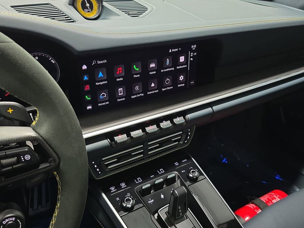 Certified 2025 Porsche 911 Turbo AWD/4WD image 15
