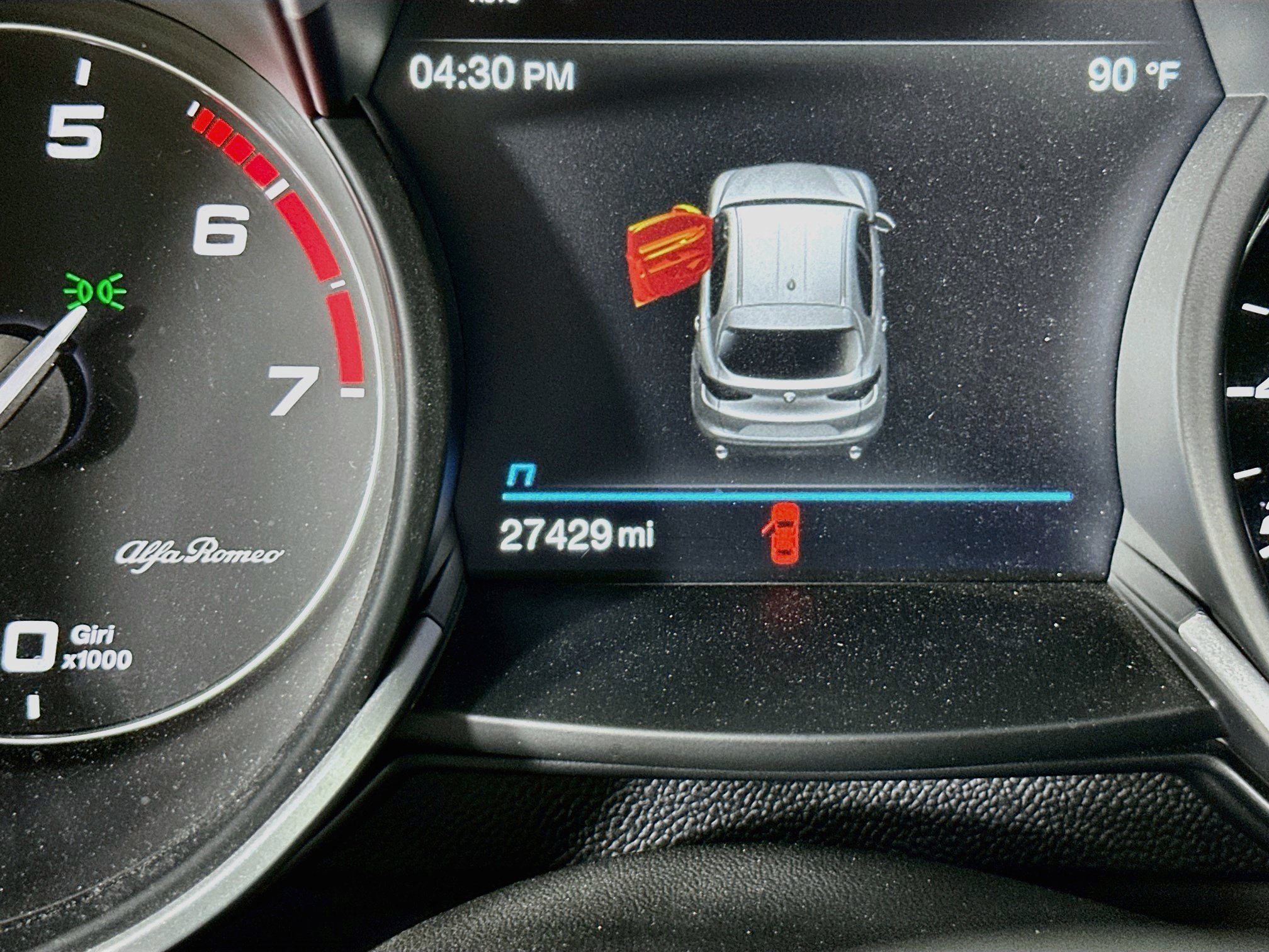 Used 2023 Alfa Romeo Stelvio Veloce AWD/4WD image 19