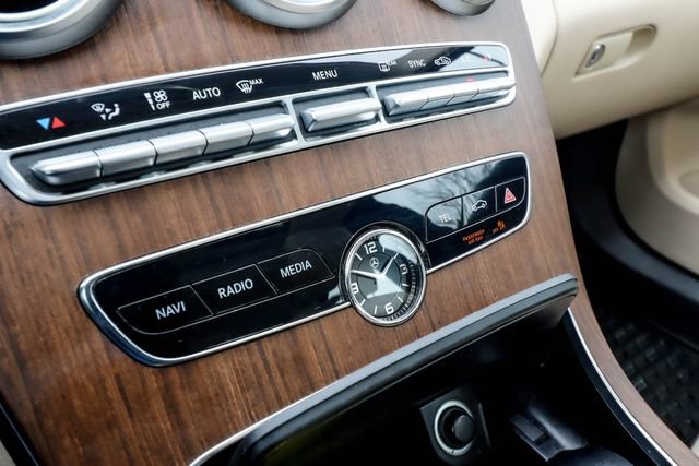 Used 2019 Mercedes-Benz C 300 4MATIC Sedan image 10