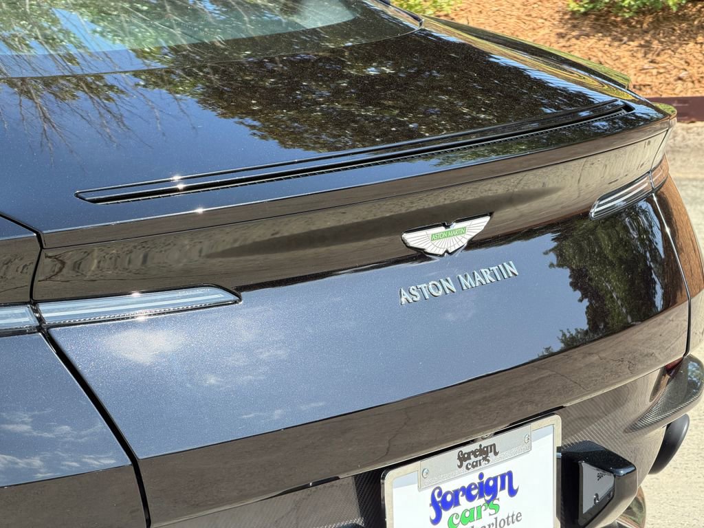 Used 2019 Aston Martin DB11 AMR image 8