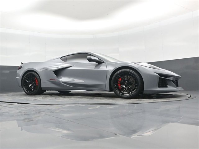 Used 2024 Chevrolet Corvette Z06 image 39