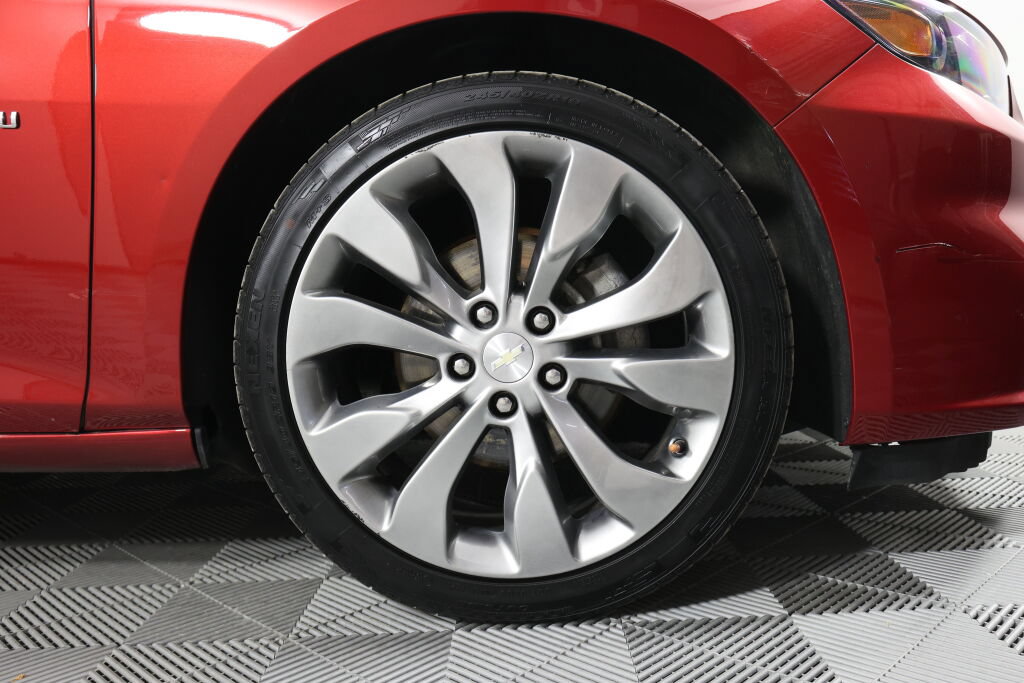 Used 2016 Chevrolet Malibu Premier FWD image 6