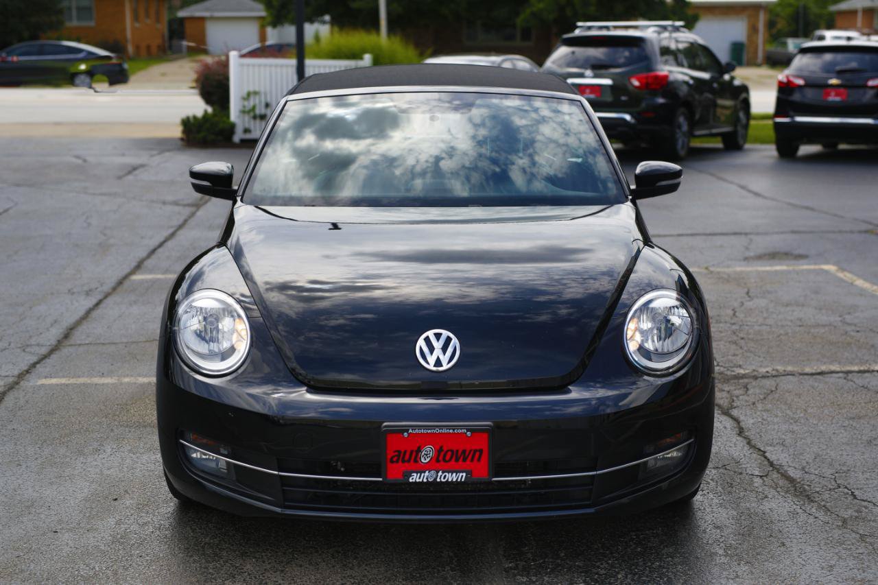 Used 2013 Volkswagen Beetle 2.0T FWD image 3