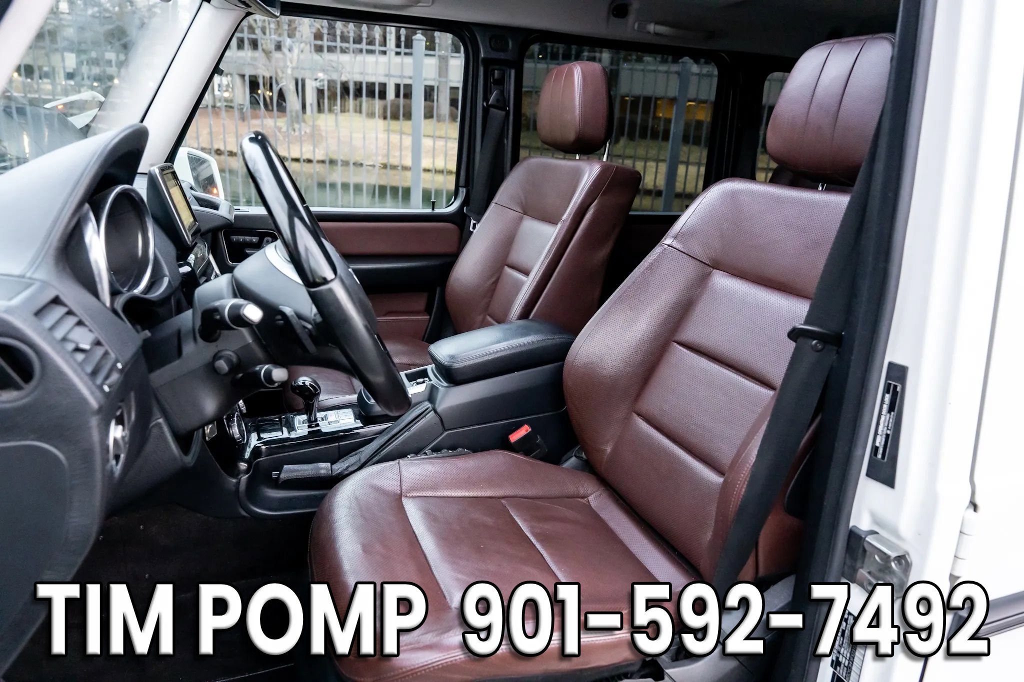 Used 2015 Mercedes-Benz G 550 image 11