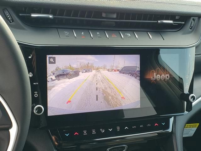New 2026 Jeep Grand Cherokee Limited AWD/4WD image 11