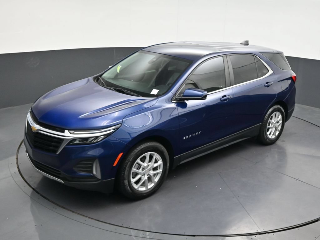Used 2023 Chevrolet Equinox LT w/ Driver Convenience Package FWD image 17