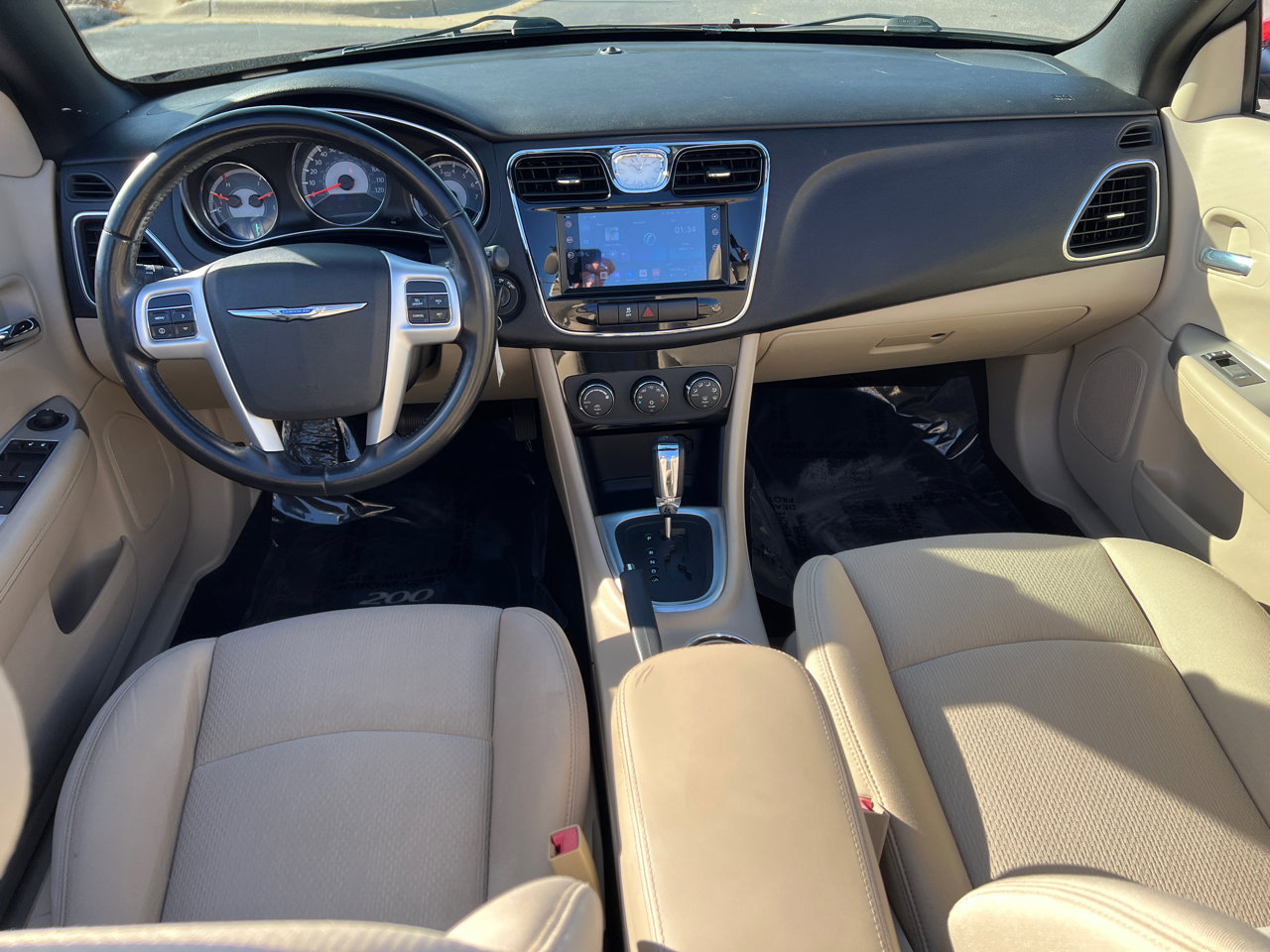 Used 2012 Chrysler 200 Touring image 41