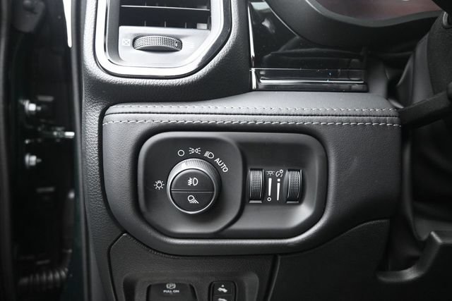 New 2027 RAM 1500 Limited AWD/4WD image 19