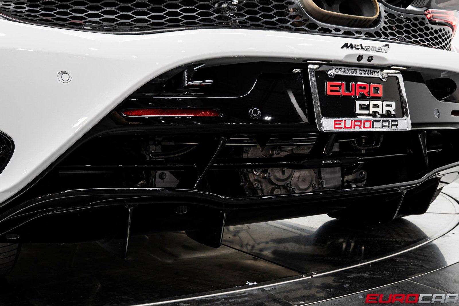 Used 2024 McLaren 750S Spider image 24