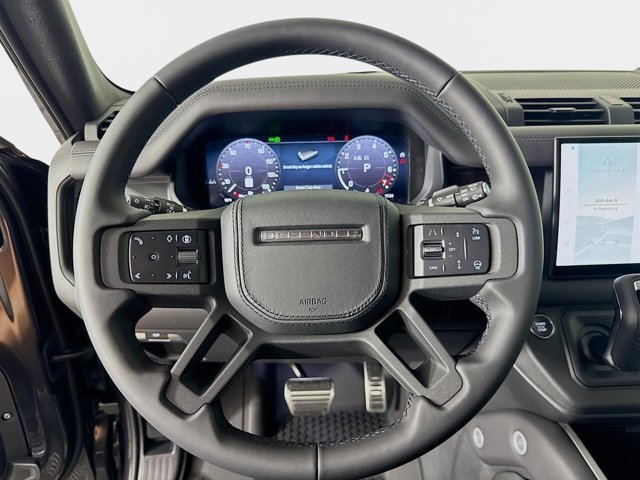Used 2025 Land Rover Defender 110 X image 12