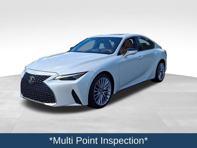 Used 2022 Lexus IS 300 AWD w/ Premium Package image 4