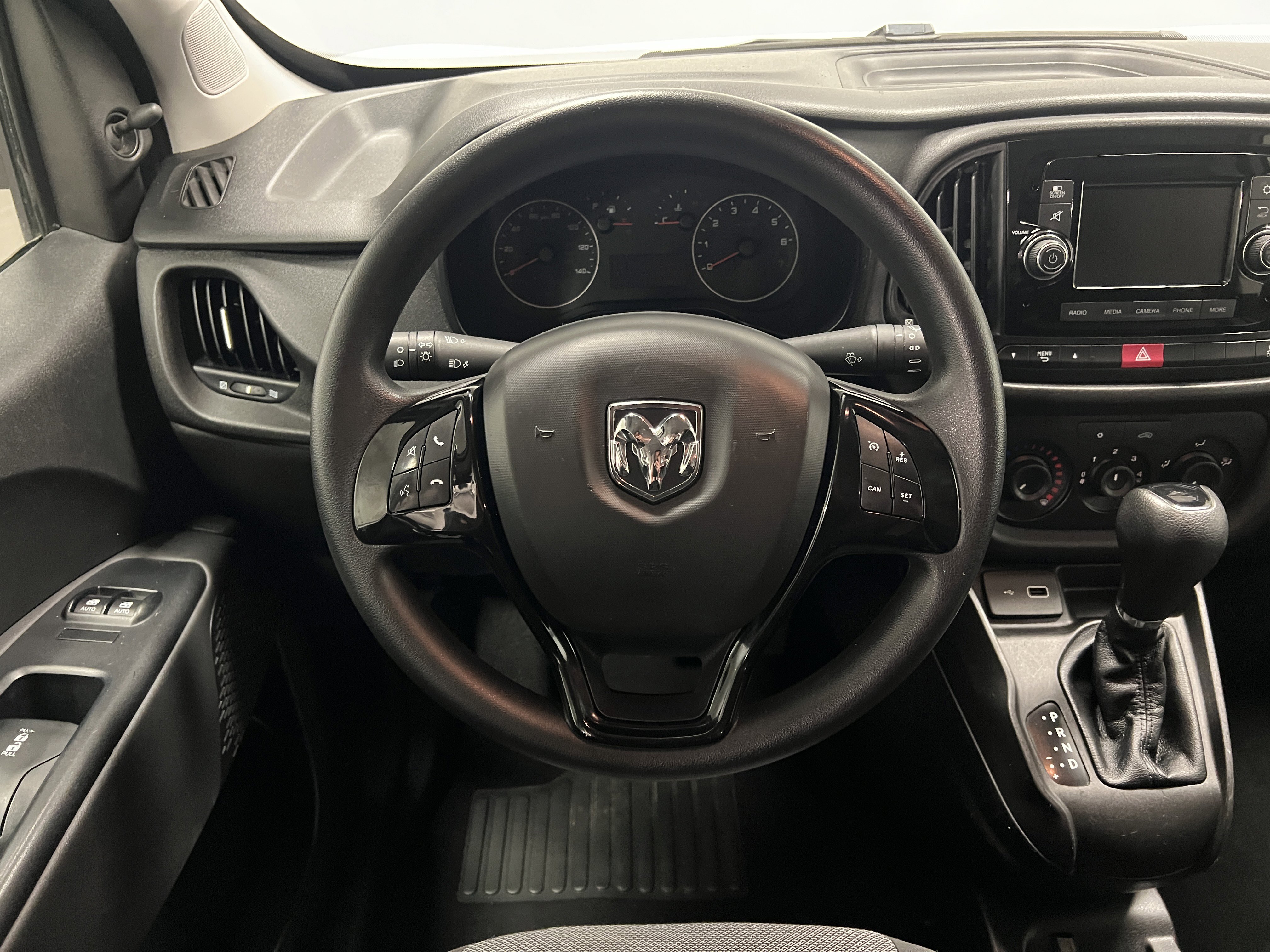 Used 2021 RAM ProMaster City Tradesman image 11