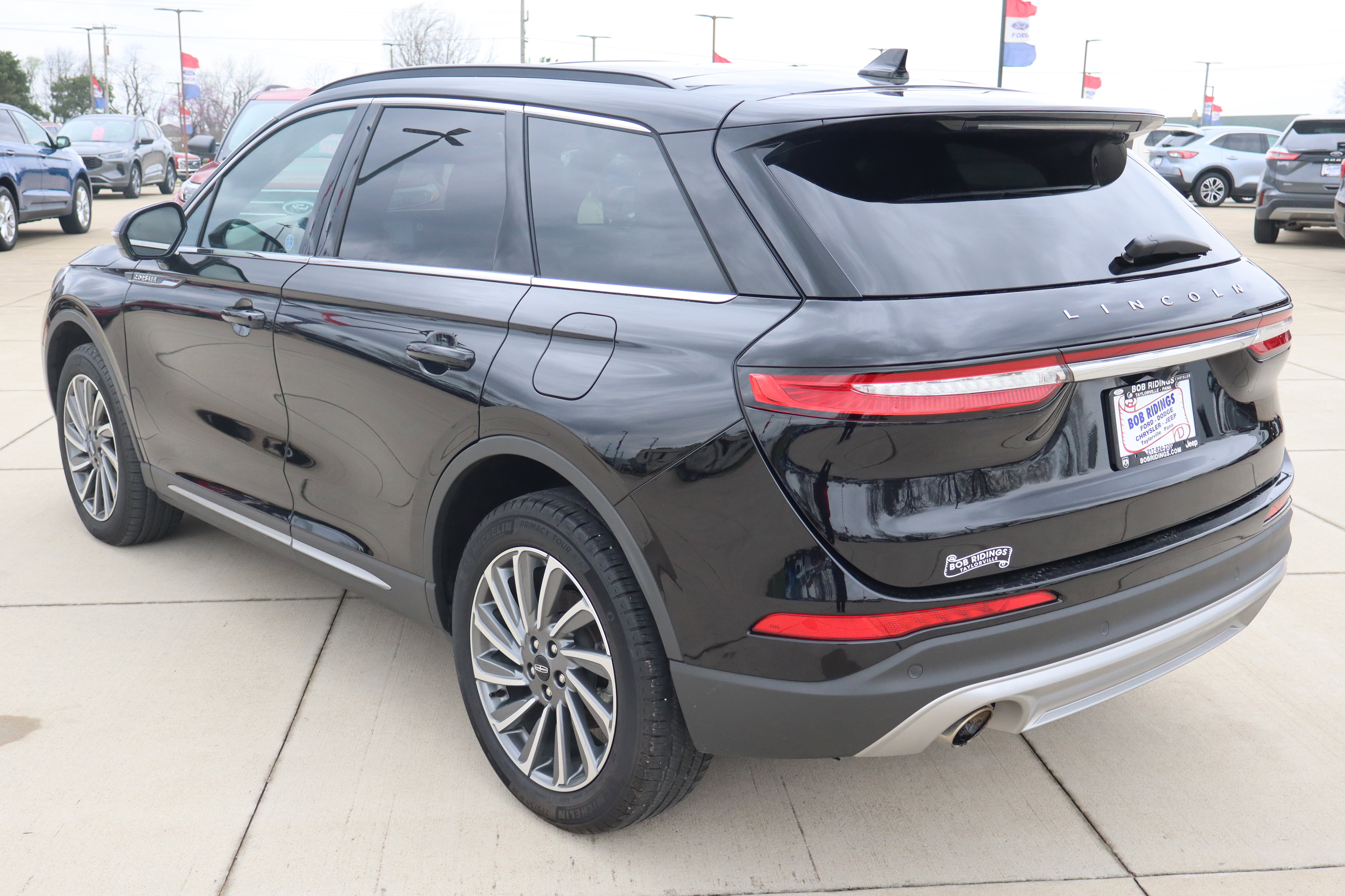 Used 2025 Lincoln Corsair Reserve AWD/4WD image 8