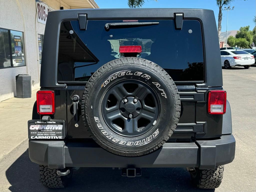 Used 2017 Jeep Wrangler Unlimited Sport w/ Connectivity Group AWD/4WD image 5