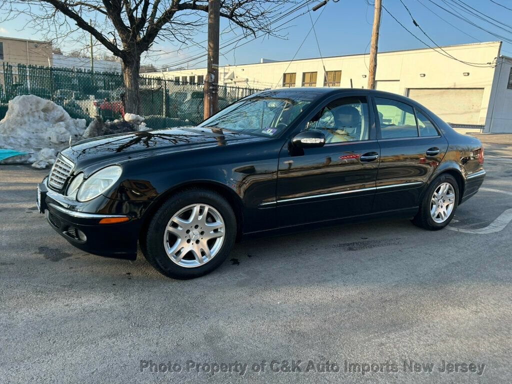 Used 2006 Mercedes-Benz E 320 CDI Sedan image 18