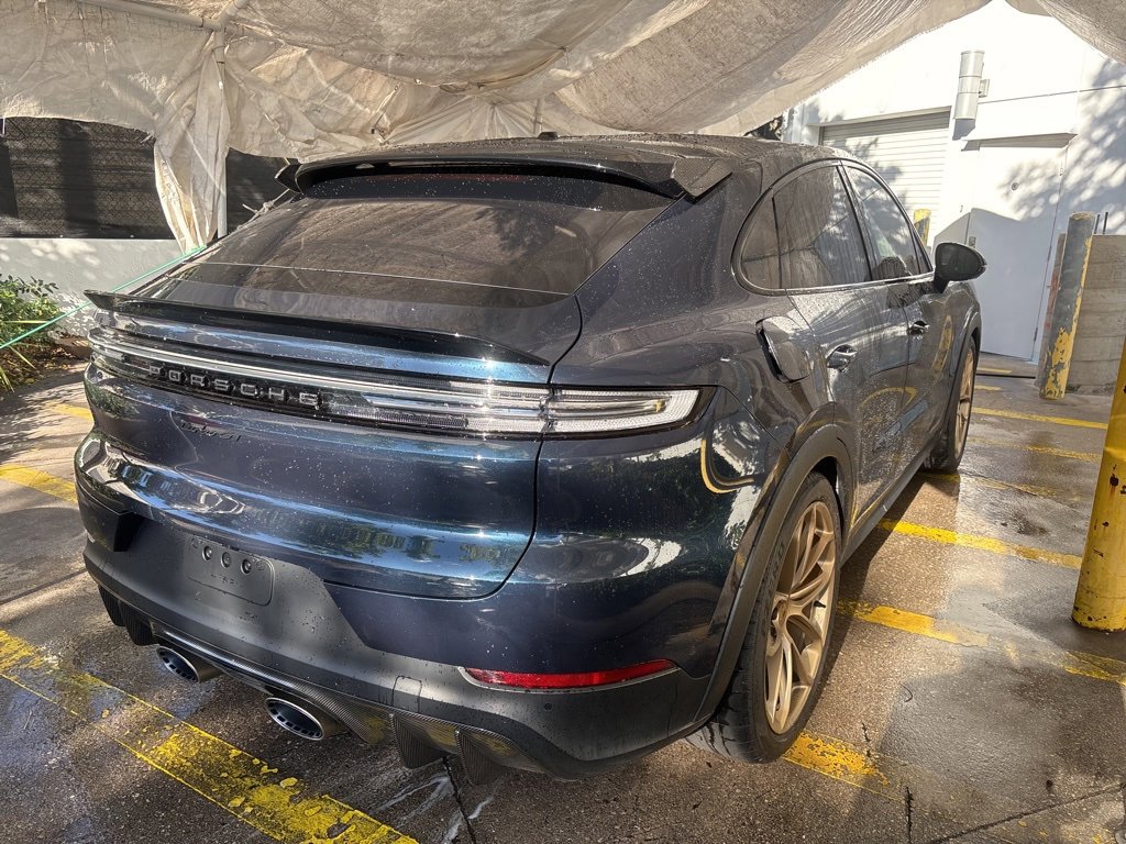 Used 2024 Porsche Cayenne Turbo GT image 5