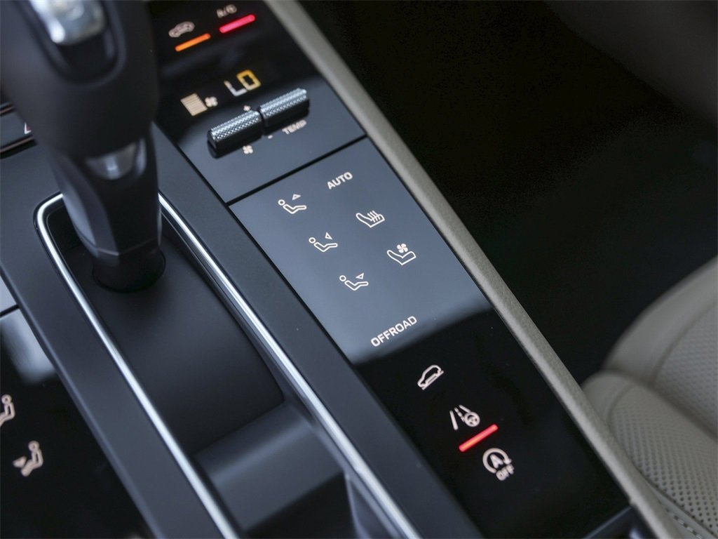 New 2026 Porsche Macan S image 27