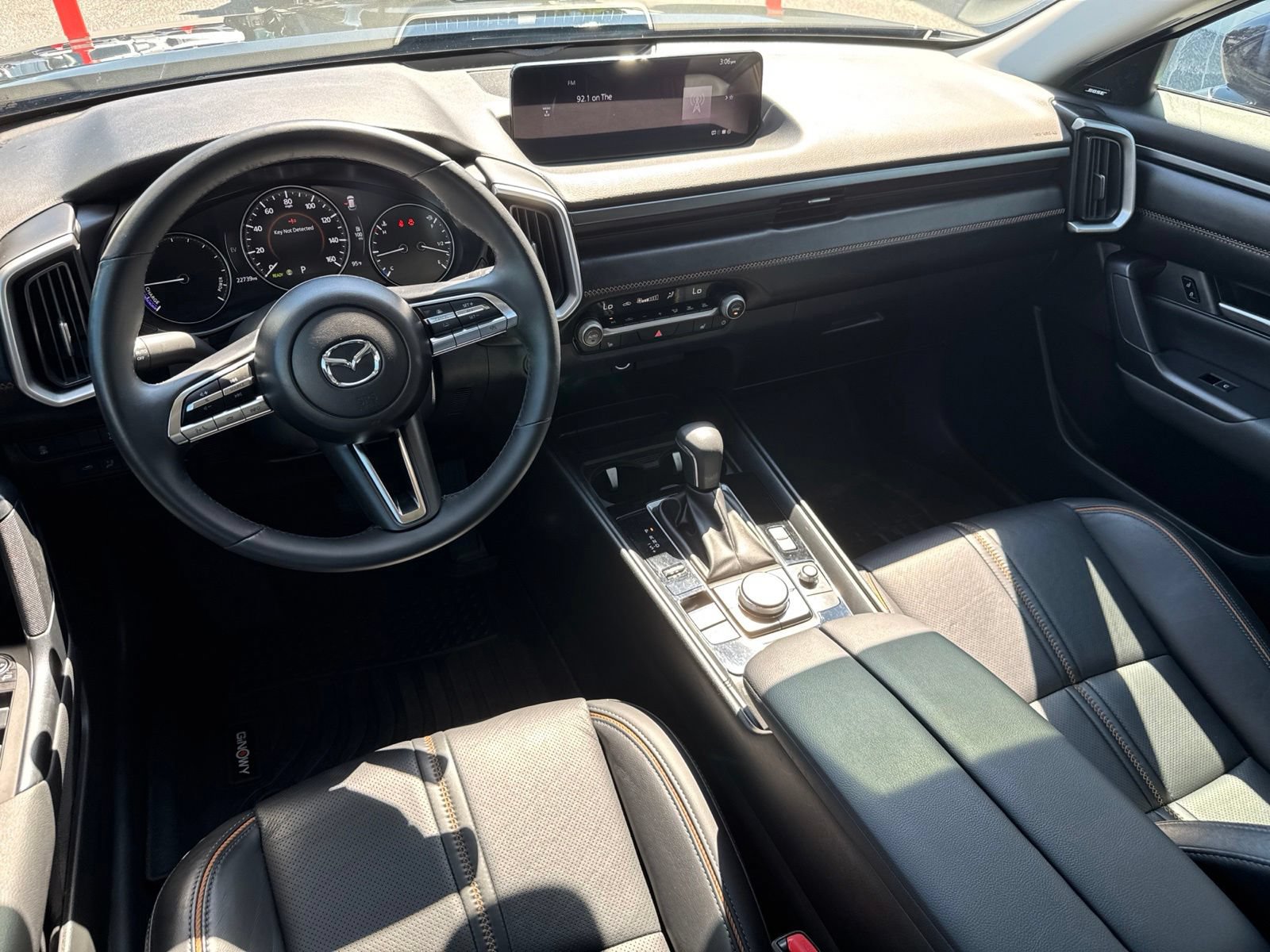 Used 2025 MAZDA CX-50 AWD 2.5 Hybrid w/ Cargo Package image 17