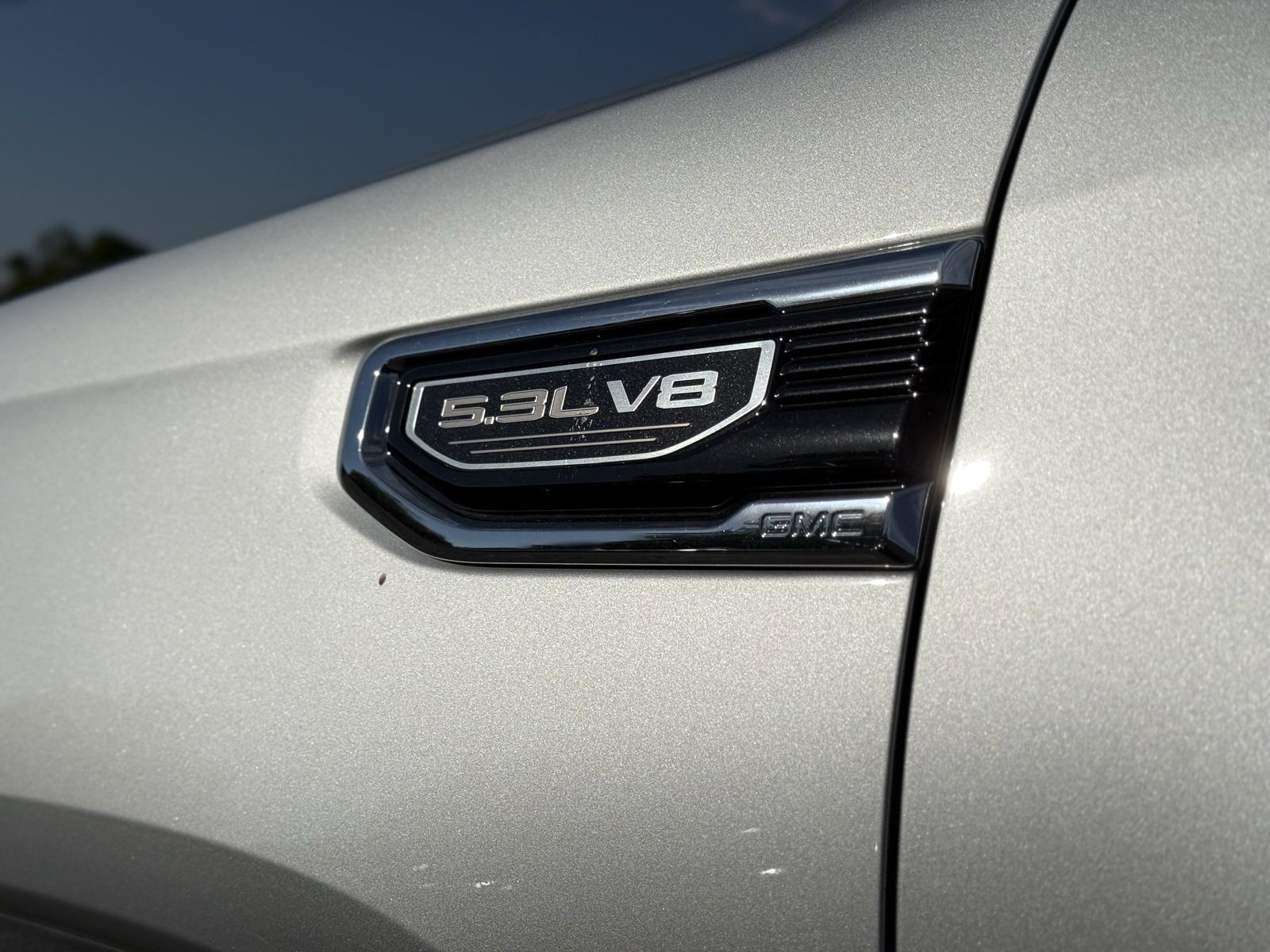 Used 2020 GMC Sierra 1500 SLT w/ SLT Premium Package image 14