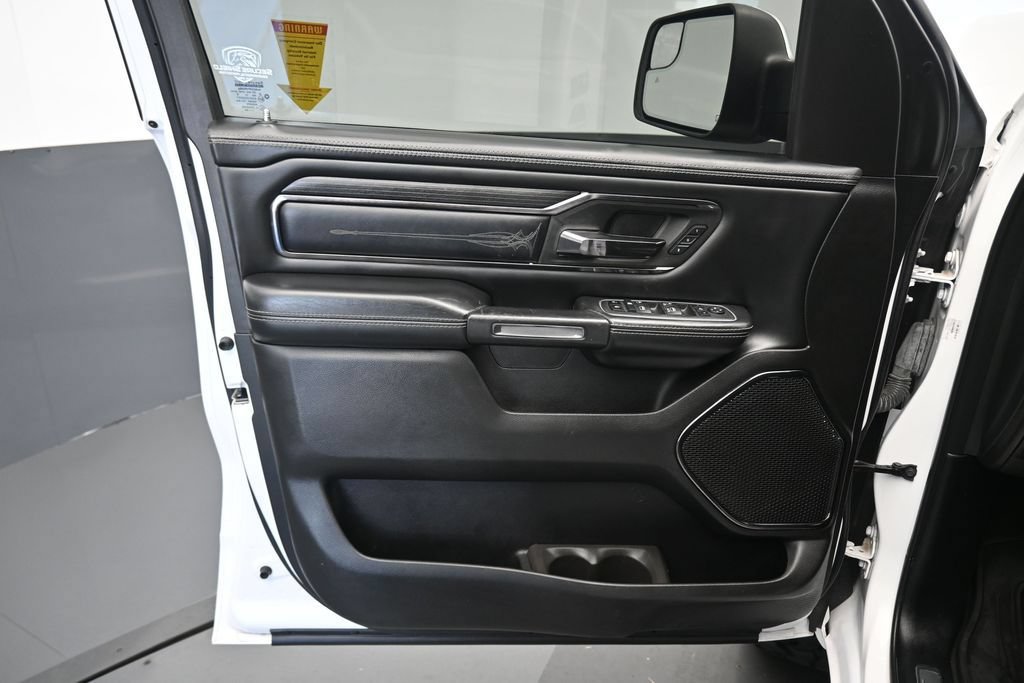 Used 2022 RAM 1500 Limited AWD/4WD image 9