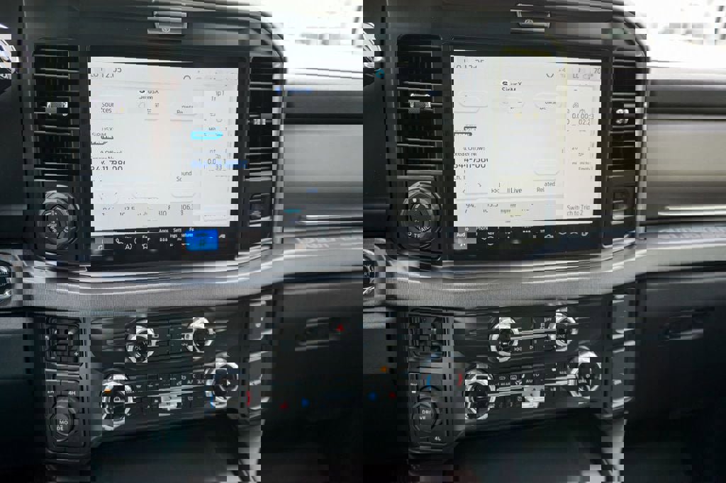 Used 2026 Ford F450 Platinum AWD/4WD image 19