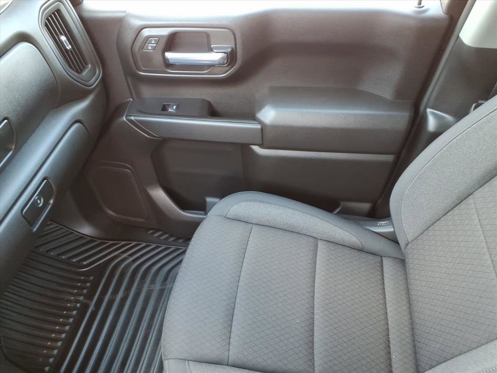 Used 2026 Chevrolet Silverado 1500 Custom AWD/4WD image 30