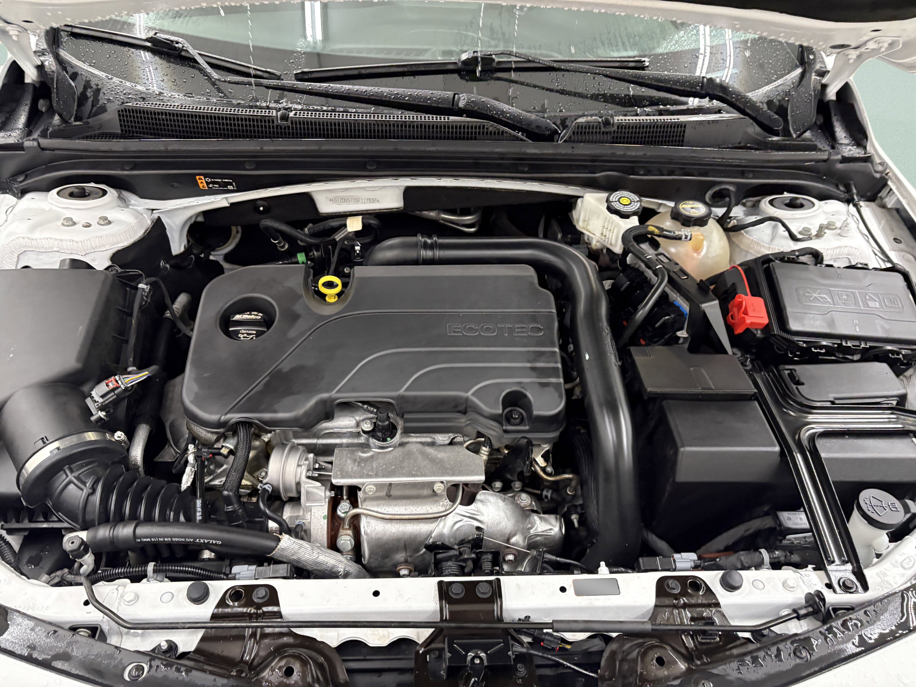 Used 2025 Chevrolet Malibu LT FWD image 8