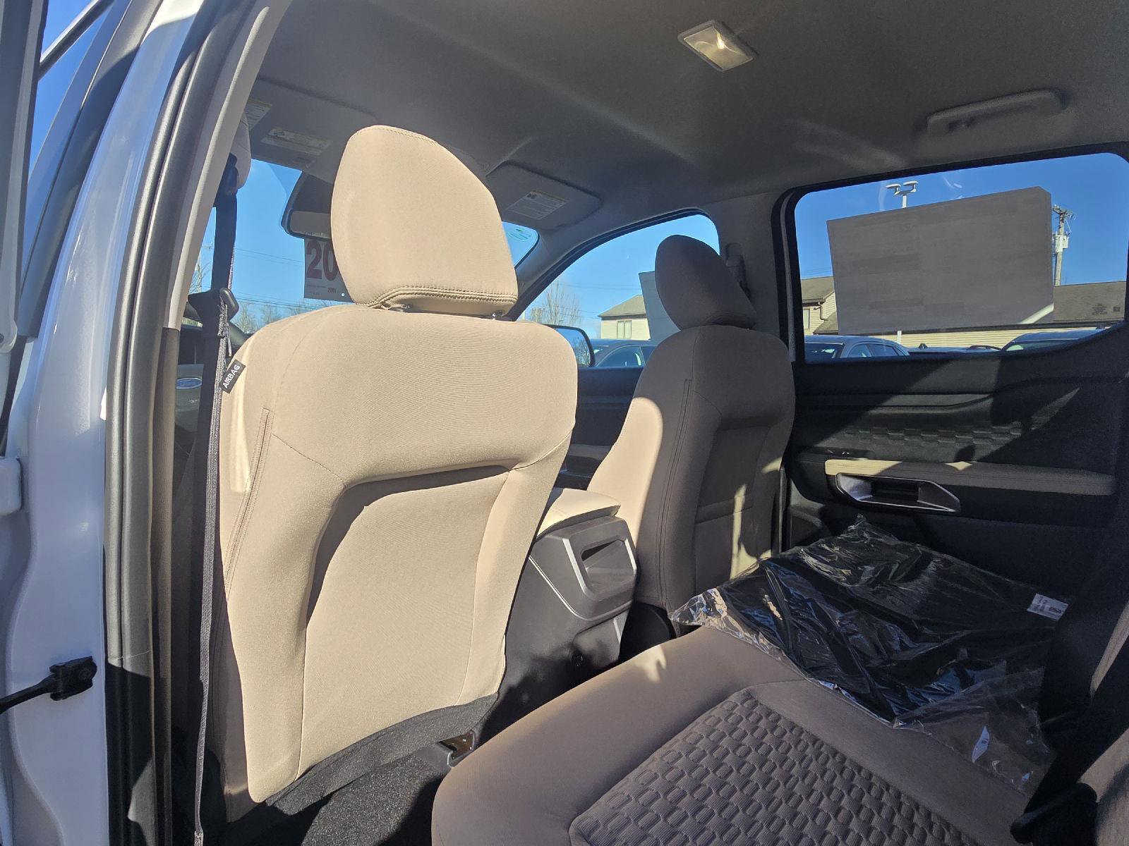 New 2025 Ford Ranger XLT w/ FX4 Off-Road Package image 16