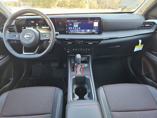 New 2026 Nissan Kicks SR w/ Cold Weather Package image 14