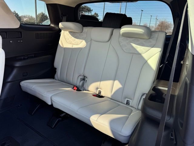 Used 2020 Hyundai Palisade Limited image 14