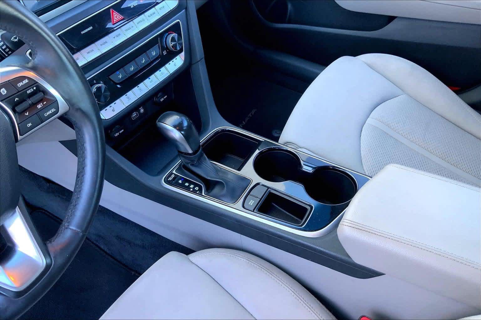 Used 2018 Hyundai Sonata SEL FWD image 16