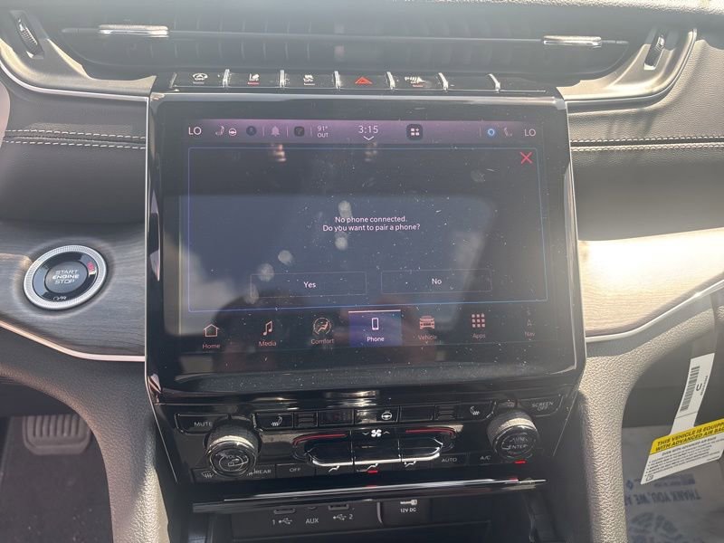 New 2025 Jeep Grand Cherokee Limited AWD/4WD image 45