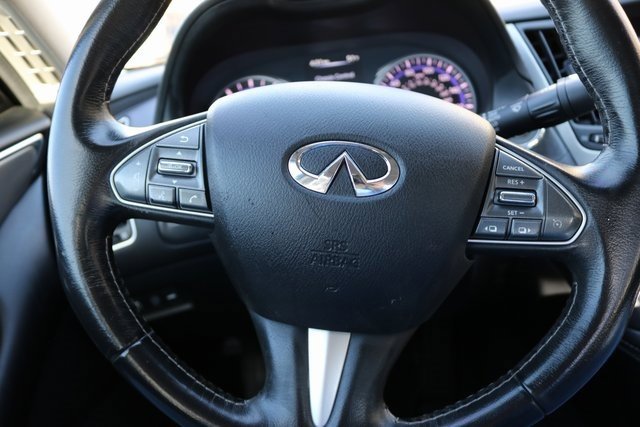 Used 2017 INFINITI Q50 2.0t w/ Moonroof Package image 19